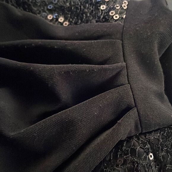 Chaps Evening Black Asymmetrical Sequin Accent Long Evening Gown sz 6 - Picture 9 of 9